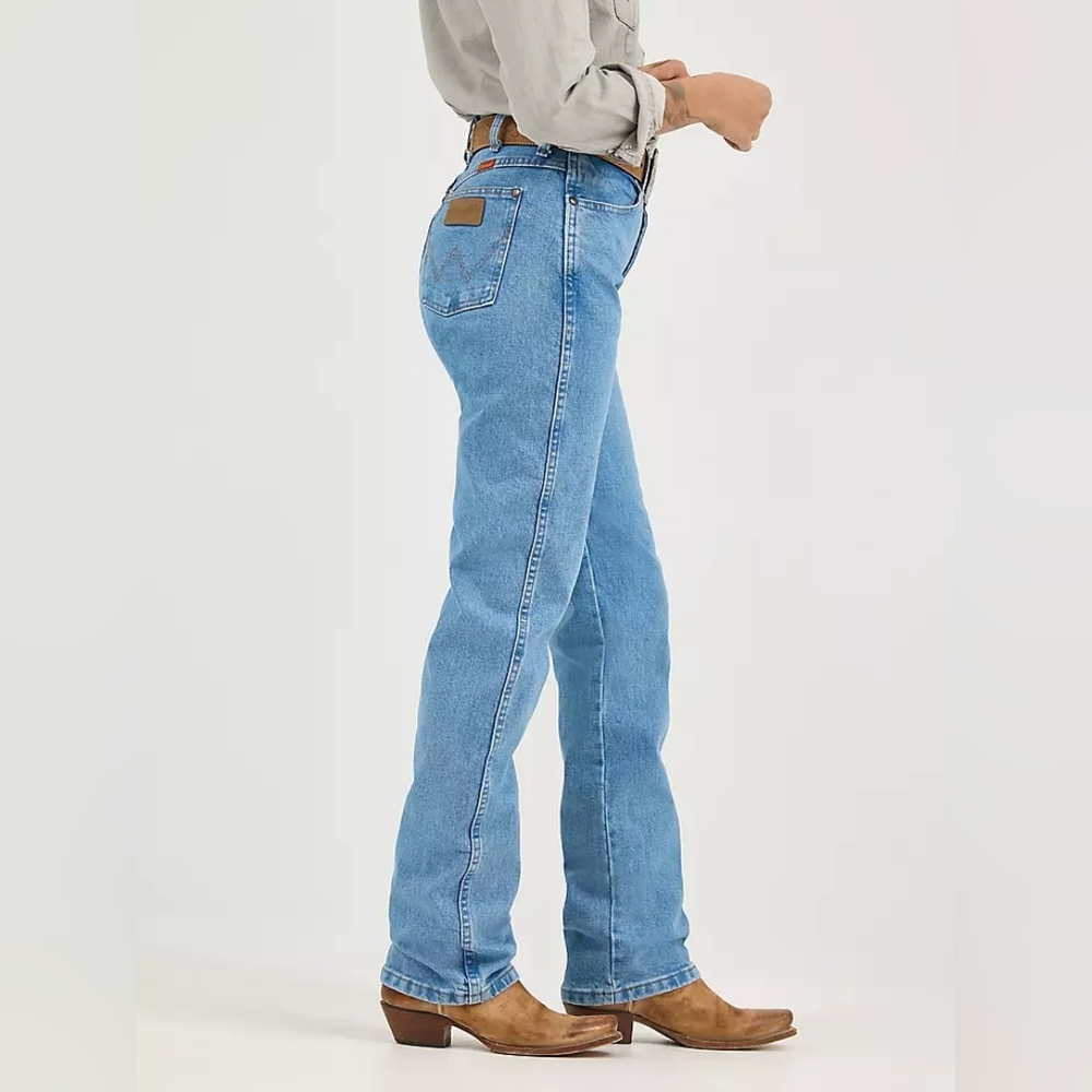 NWT Women's Wrangler Cowboy Cut Slim Fit Jean Antique Wash SIZE 9 X 38" Inseam